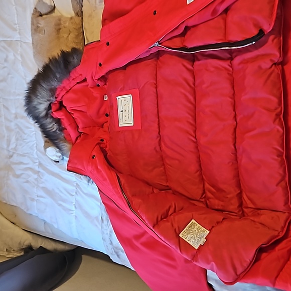 Towne London Fog Red Button Down Red Removeable Faux Fur Hooded Jacket Womens - Picture 2 of 6